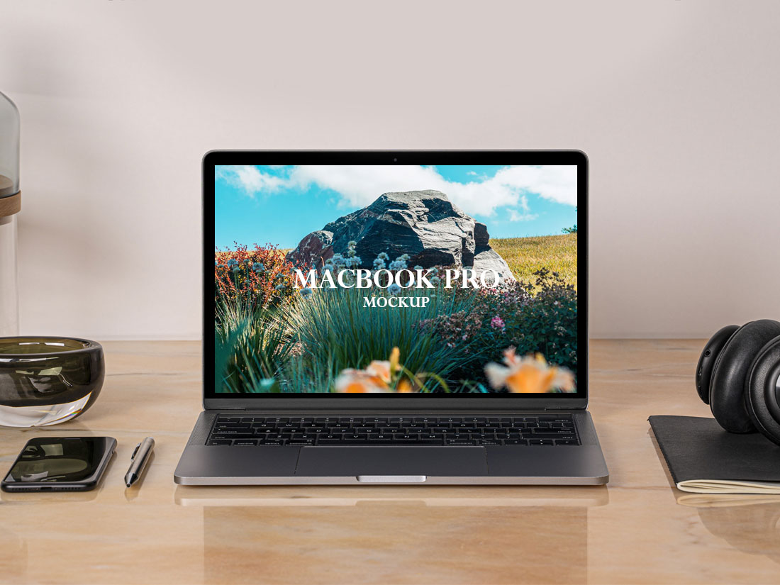 Download Website Presentation MacBook Pro Mockup - Mockup River