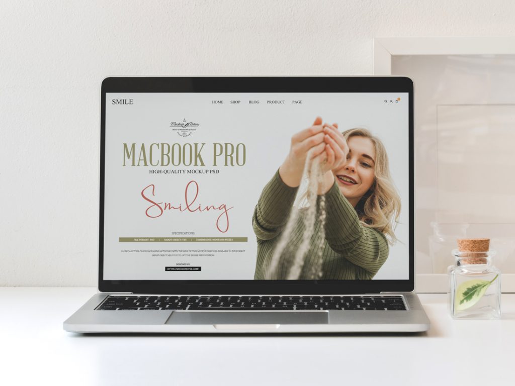 Free-Front-View-MacBook-Pro-Mockup-PSD